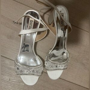 Badgley Mischka wedding shoes never worn!
